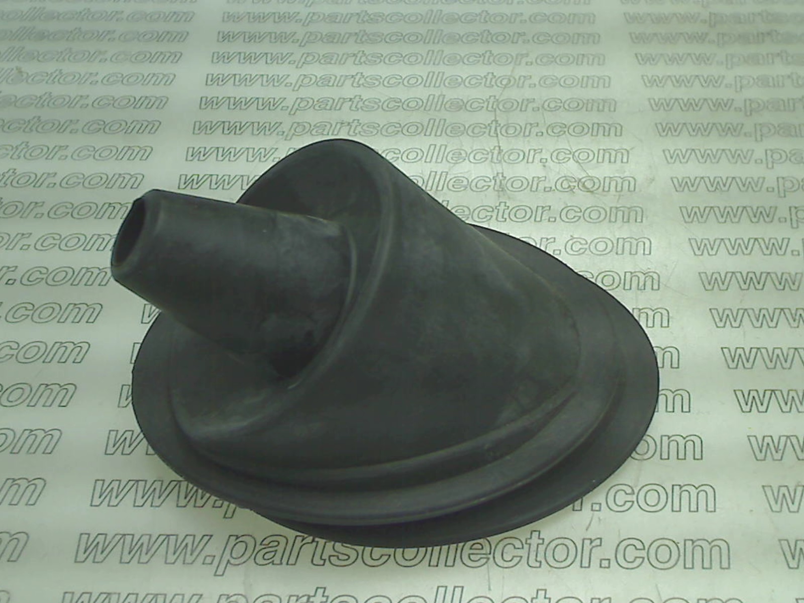 GEARBOX SHAFT RUBBER BOOT